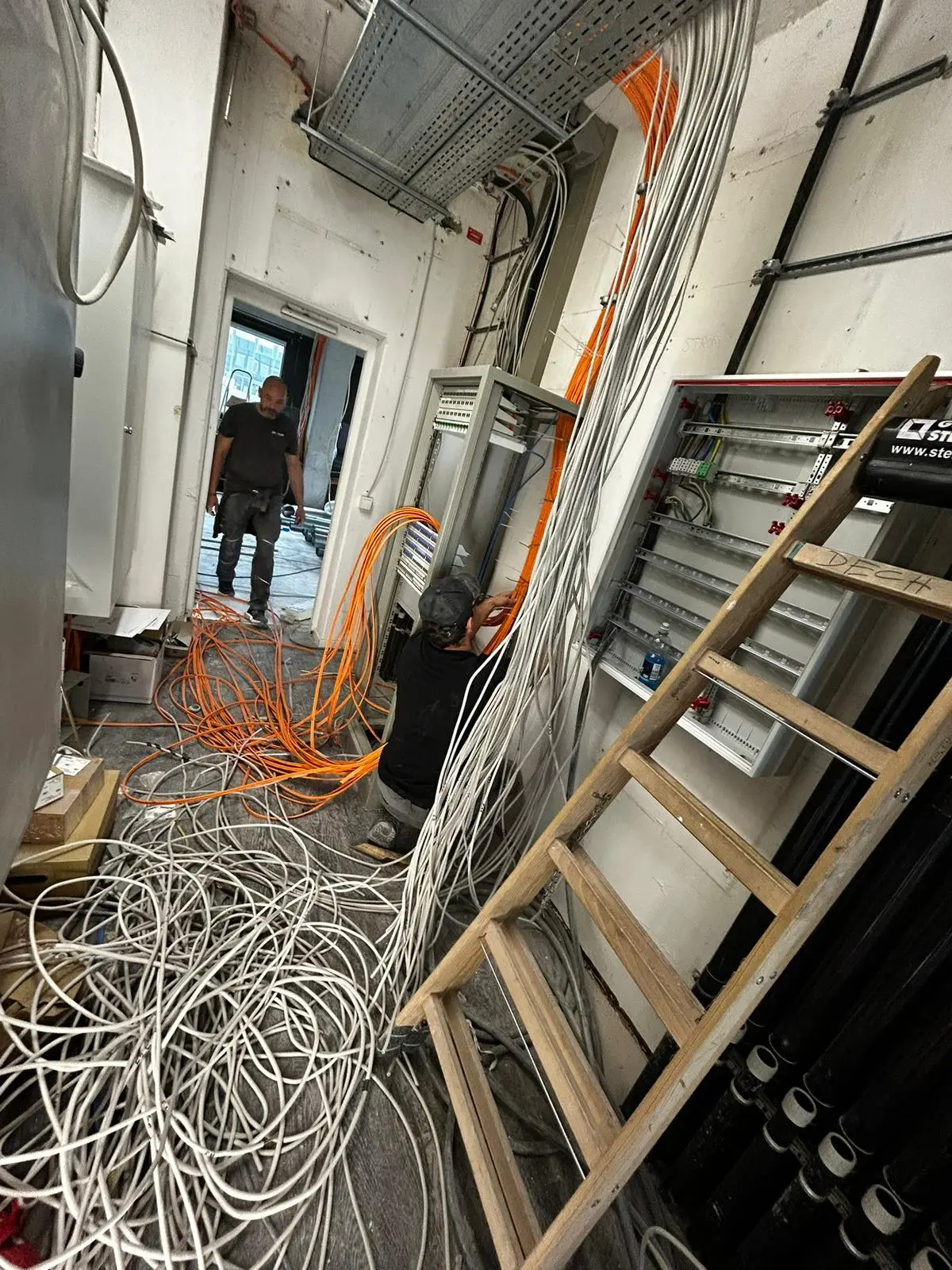 Froler electrical installation on a construction site in Adendorf