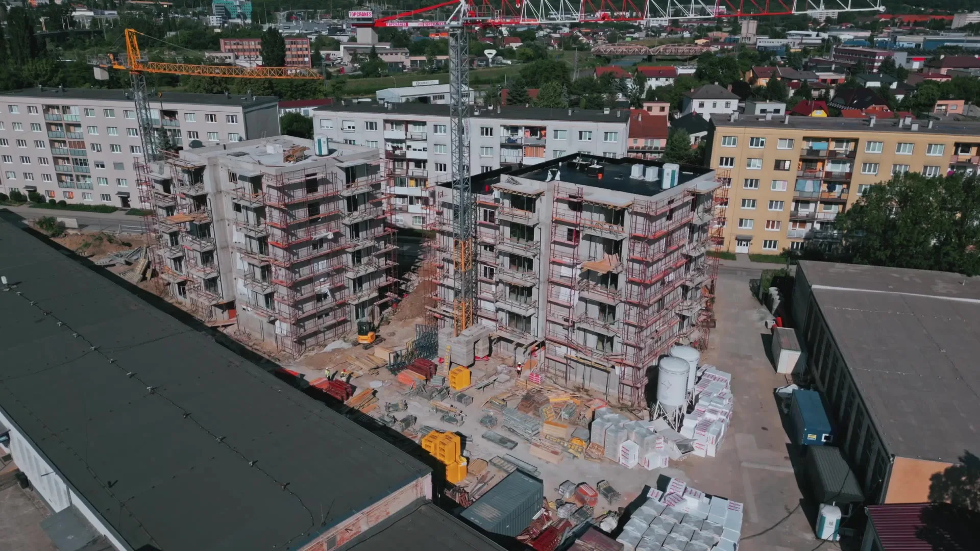 Aerial view of a construction site where Froler carries out the electrical installation